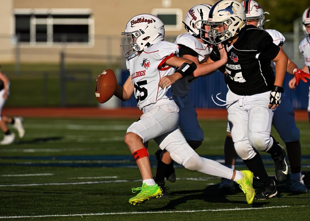 2024-11-23_Bulldogs-Xayavongsy-vs-Longhorns-Majed_10832_large (1)